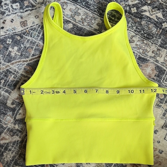 Lululemon Power Pivot Tank Ribbed Crop Reversible Yellow Neon Size Small (4/6) - Picture 2 of 7